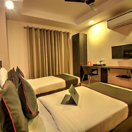 Artisan Rooms New Delhi Exteriör bild