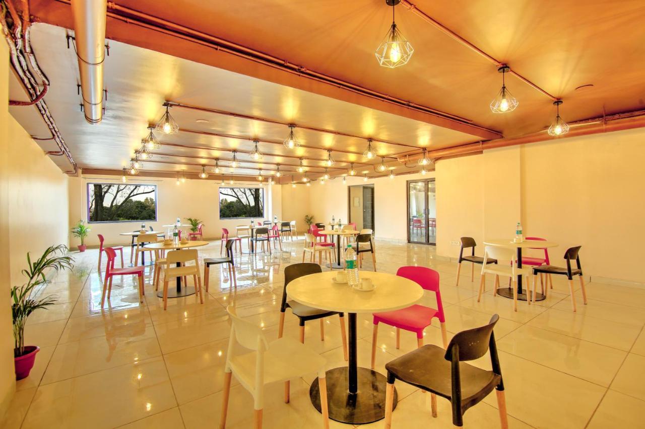 Artisan Rooms New Delhi Exteriör bild