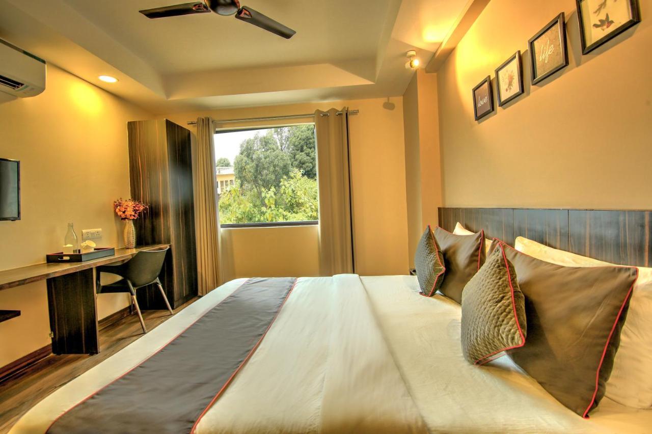 Artisan Rooms New Delhi Exteriör bild